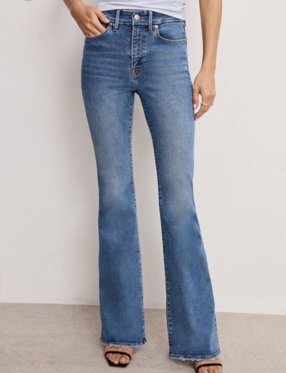 Good American Denim - GOOD AMERICAN ALWAYS FITS GOOD LEGS FLARE JEANS sz 00-4